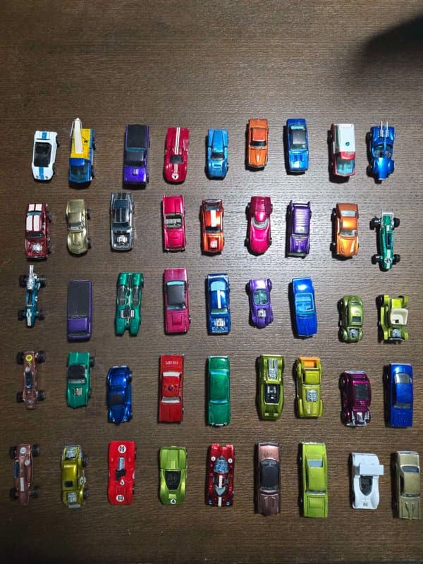 Vintage Redline Hot Wheels collection: Mail Call From Danielle in Idaho