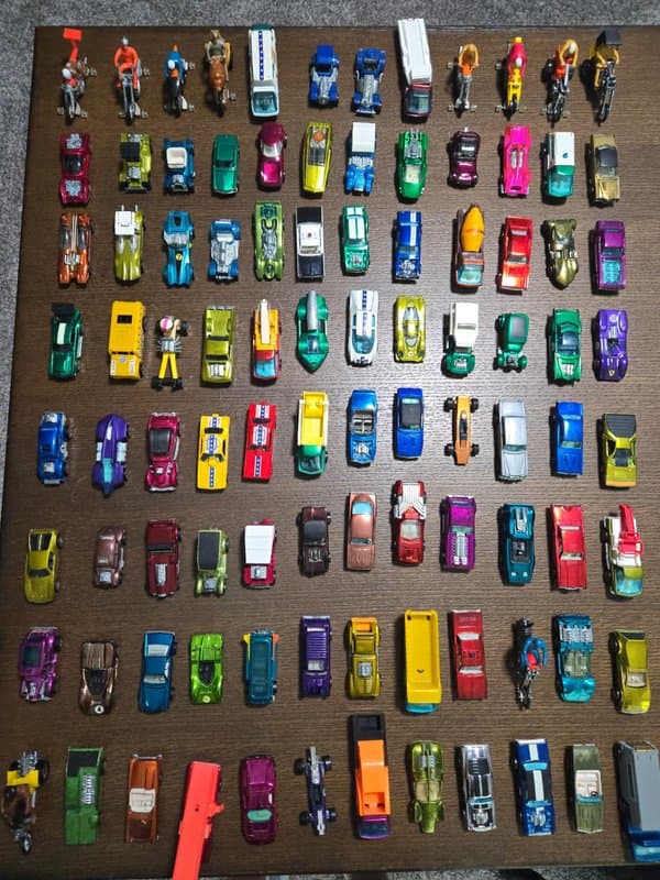 Vintage Redline Hot Wheels collection: Mail Call from Josh in Iowa