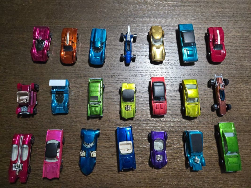Vintage Redline Hot Wheels collection: Mail Call from Peter in Indiana